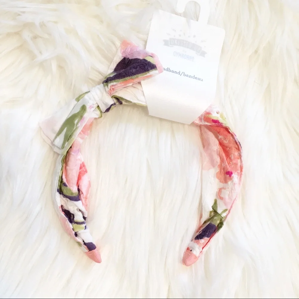 Eyelet Headband